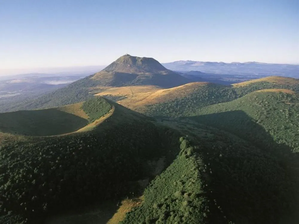 Au Coeur Des Volcans Et Lacs D'Auvergne Villa Saint-Beauzire  France