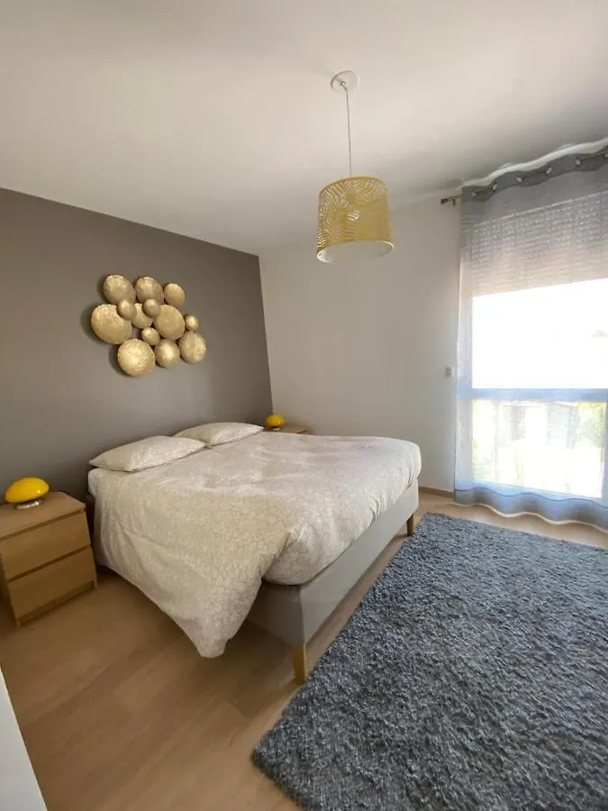 Au Coeur Des Volcans Et Lacs D'Auvergne Villa Saint-Beauzire   Saint-Beauzire (Puy-de-Dome)
